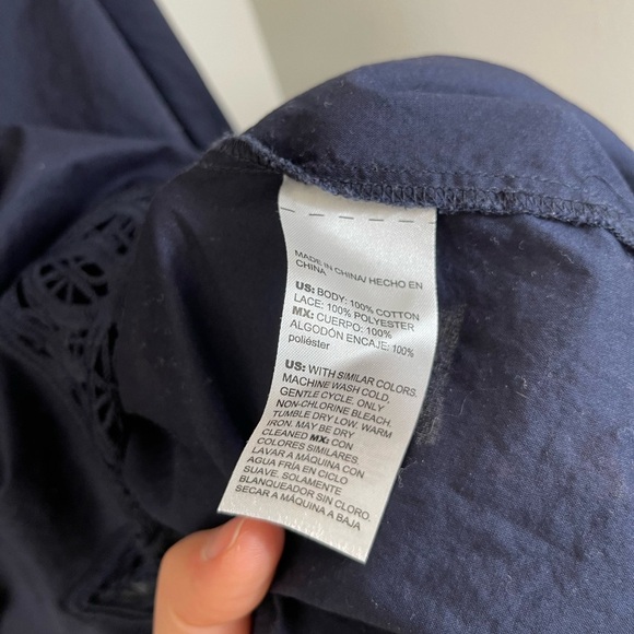 Chico's Elegant Blue Navy Women's Lace Trim Top Blouse Cotton Casual Career Sz 4 - Picture 15 of 16